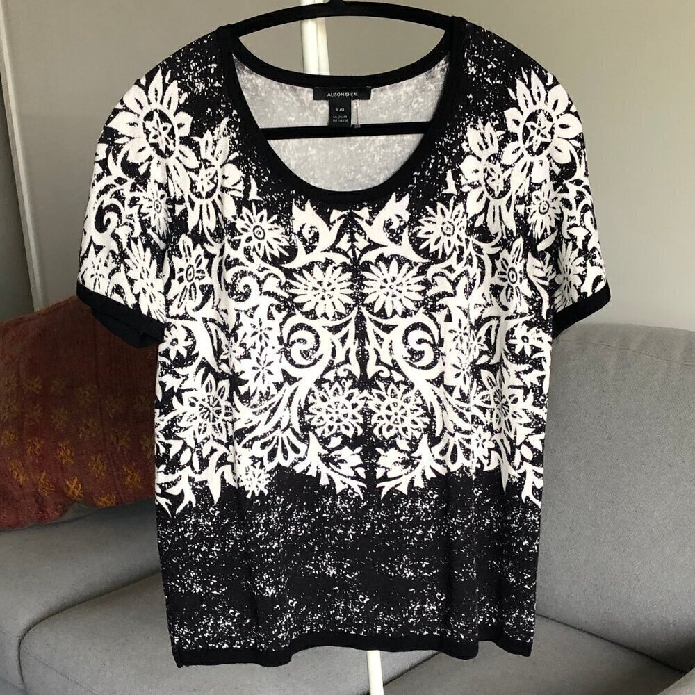Alison Sheri Womens Sweater Tee Black White Round Neck Floral Viscose Large